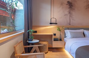 XinXiangYaYuan Courtyard