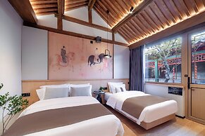 XinXiangYaYuan Courtyard