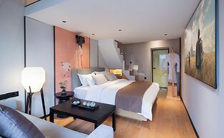 XinXiangYaYuan Courtyard