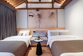 XinXiangYaYuan Courtyard