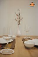 iRest Orange Tay Ho Lakeside Apartment