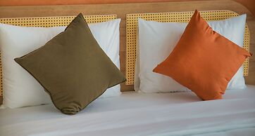 iRest Orange Tay Ho Lakeside Apartment