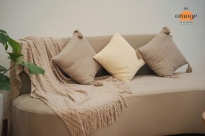 iRest Orange Tay Ho Lakeside Apartment