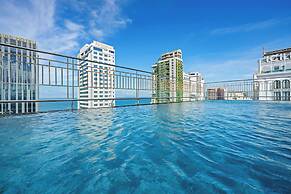 Monalisa Luxury Hotel