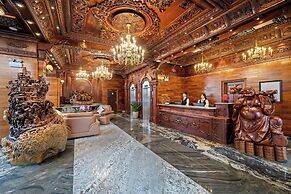 Monalisa Luxury Hotel