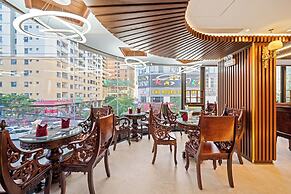 Monalisa Luxury Hotel