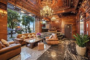 Monalisa Luxury Hotel