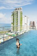 Monalisa Luxury Hotel