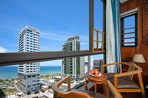 Monalisa Luxury Hotel