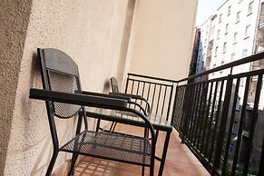 Spacious 2 Bedroom Apartment With Nice Terrace