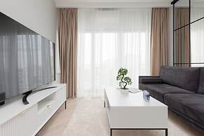 Art Deco Apartment by Renters Prestige