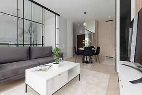 Art Deco Apartment by Renters Prestige
