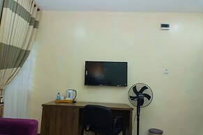 Bethel Hotel and Suites