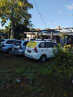 EXPRESS O 92070 Mando Homestay Syariah Near KANTOR LURAH Bukik Apik Pu