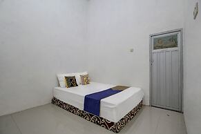 Super OYO 92118 Alif House Syariah 2