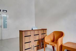 Super OYO 92118 Alif House Syariah 2