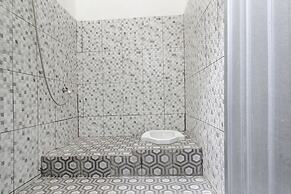 Super OYO 92118 Alif House Syariah 2