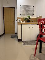 Makati Poblacion Hotel