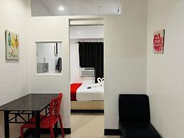 Makati Poblacion Hotel