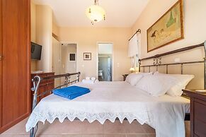 Iphigenia Apartments at Katelios