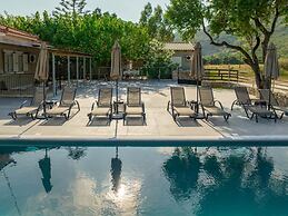 Iphigenia Apartments at Katelios