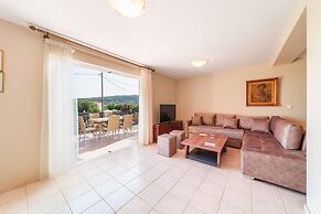 Iphigenia Apartments at Katelios