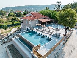 Iphigenia Apartments at Katelios