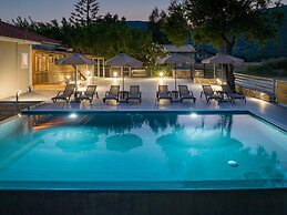 Iphigenia Apartments at Katelios