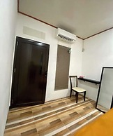 EXPRESS O 92147 Nia Residence