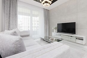 Elegant Apartment Warsaw by Renters