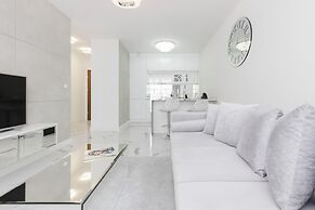 Elegant Apartment Warsaw by Renters