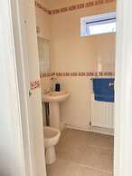 2 Bed Retreat With Amazing Sea Views in Brighton