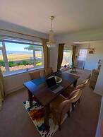 2 Bed Retreat With Amazing Sea Views in Brighton