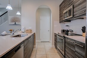 Balmoral Resort-126mc 3 Bedroom Home by RedAwning