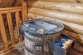 Golf View 2 Bedroom Cabin by RedAwning