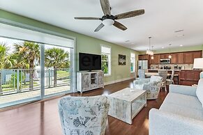 391 A&b 4 Bedroom Townhouse by RedAwning