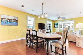 391 A&b 4 Bedroom Townhouse by RedAwning