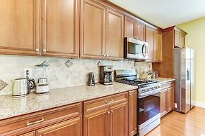 391 A&b 4 Bedroom Townhouse by RedAwning