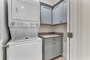 391 A&b 4 Bedroom Townhouse by RedAwning