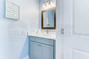 391 A&b 4 Bedroom Townhouse by RedAwning