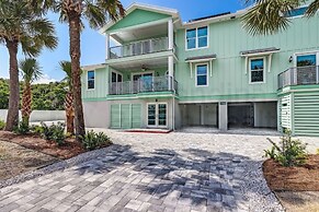 391 A&b 4 Bedroom Townhouse by RedAwning