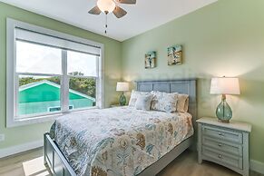 391 S Fletcher Ave C 3 Bedroom Townhouse by RedAwning