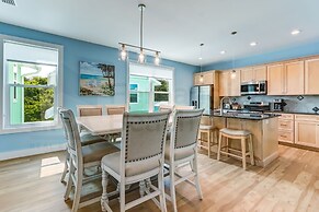 391 S Fletcher Ave C 3 Bedroom Townhouse by RedAwning