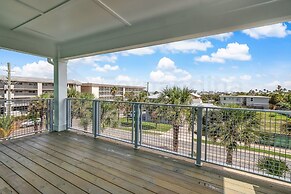 391 S Fletcher Ave C 3 Bedroom Townhouse by RedAwning