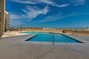 Wind Drift 310s 2 Bedroom Condo by Redawning