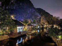 Athena Premier Resort Ninh Bình