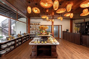 Athena Premier Resort Ninh Bình