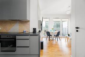 Niedziałkowskiego by Renters Prestige