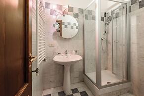 Borgo Art Apartment by Mmega