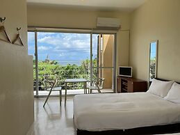 Blue Cave Hotel in Green